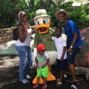 Meet your Posher, Dion